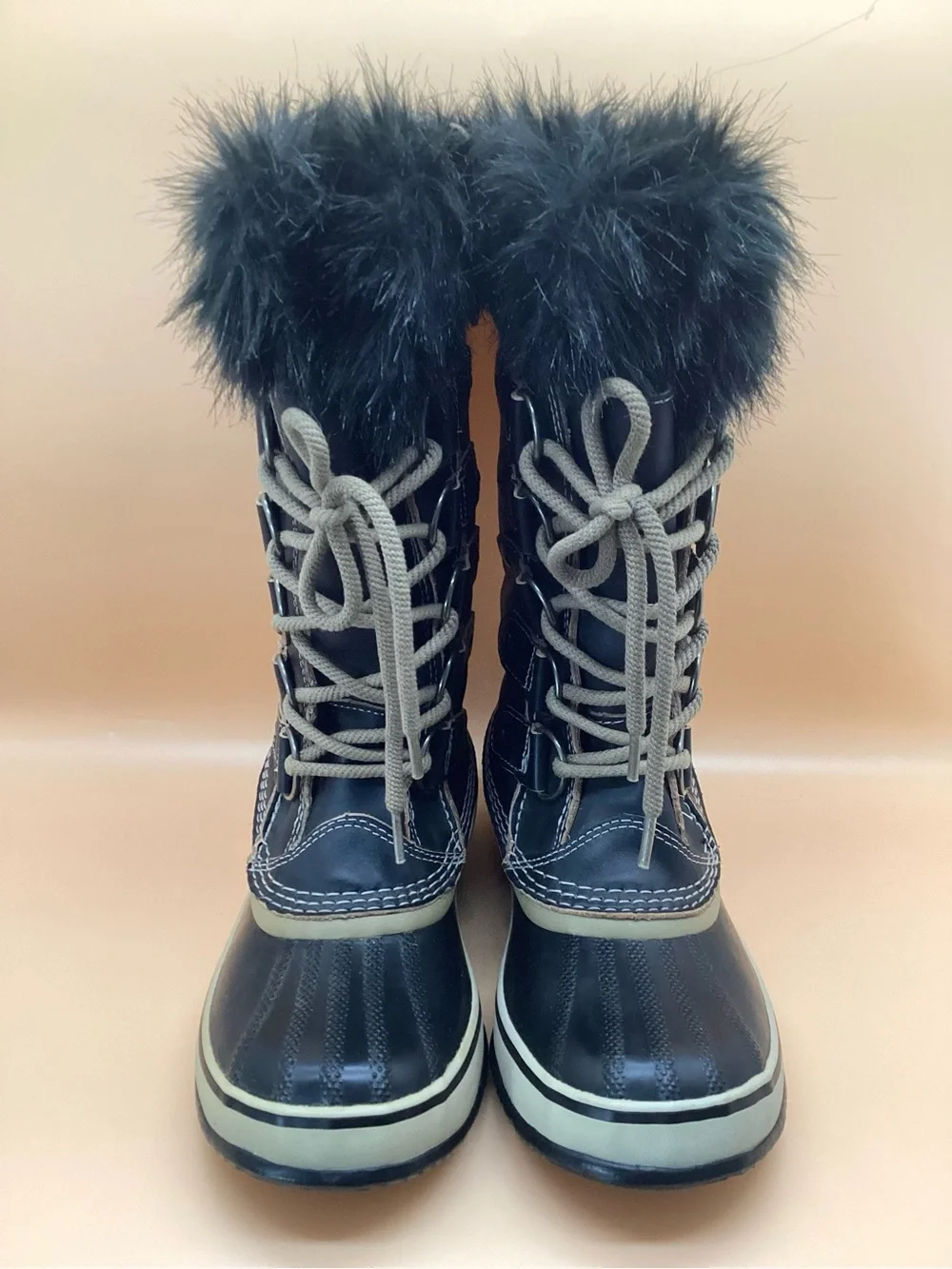 RARE Sorel Joan of Artic Black Leather Winter Boots with Cheetah Print Trim